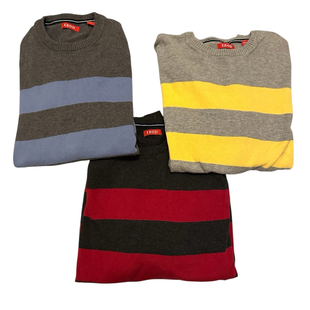Men’s long sleeve sweaters lot of 3 size medium IZOD